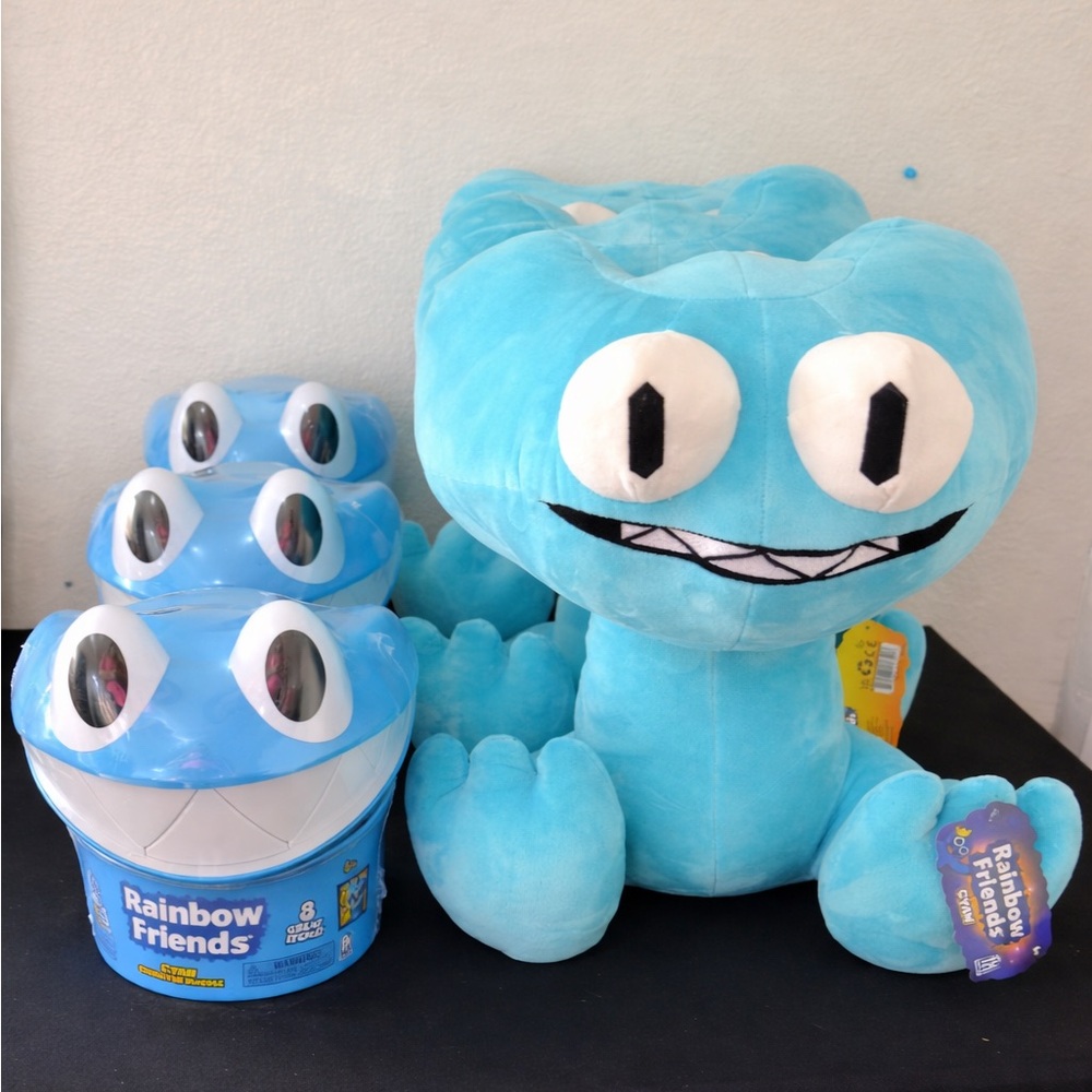 Rainbow Friends Blue Plush + Surprise Bucket Bundle NEW